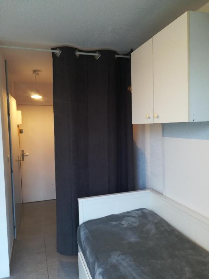 Studio La Grande Motte, Parking Екстериор снимка